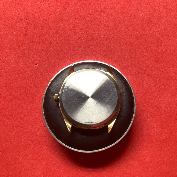 Vintage Wittnauer Quartz watch - Picture 6 of 10